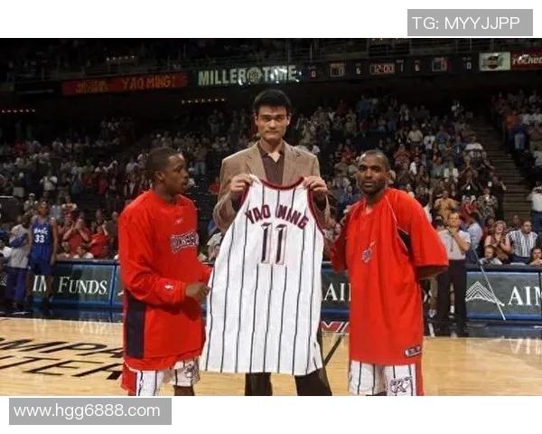 莫布里与姚明重聚篮球盛宴共话传奇岁月与未来梦想 莫布里与姚明重聚篮球盛宴共话传奇岁月与未来梦想