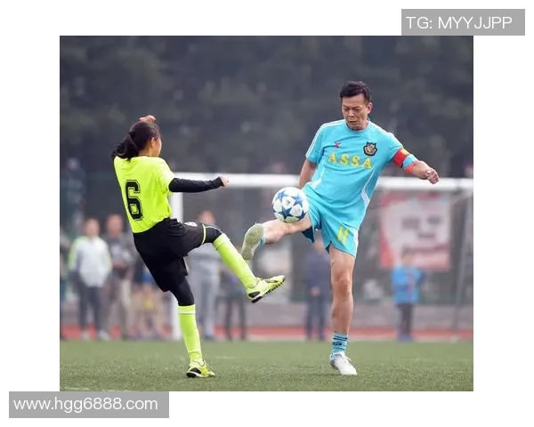 与足球明星同框留影的完美瞬间分享及拍摄技巧解析